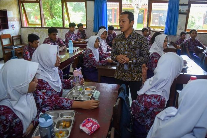 MBG Arahkan Murid Nilai Positif