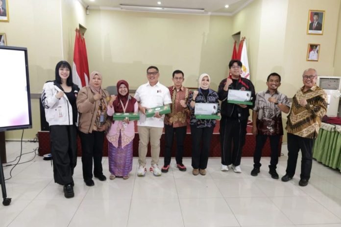KSP dan pemangku kepentingan membahas pembinaan atlet pelajar di SMAN 1 Jakarta