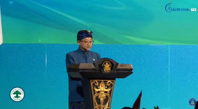 Menteri Pendidikan Dasar dan Menengah Abdul Mu'ti berbicara dalam forum pendidikan