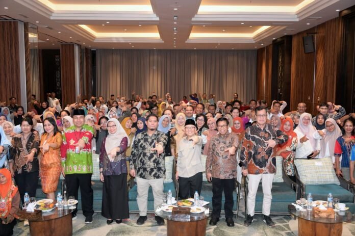 Pendidik PAUD mengikuti Bimtek Digitalisasi Pembelajaran PAUD di Mataram