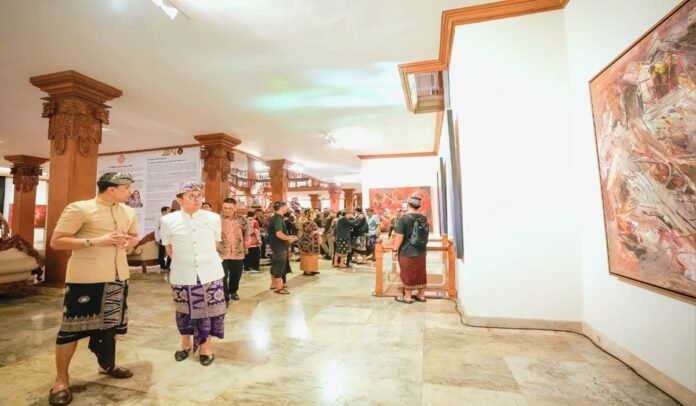Menteri Kebudayaan Fadli Zon memberikan sambutan pada peringatan Hari Museum Indonesia 2026