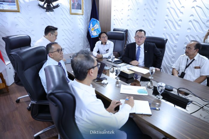 Pertemuan Kemdiktisaintek dan BRIN membahas teknologi pengolahan sampah