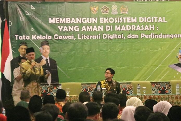 Seminar pendidikan madrasah inklusif dan aman digital