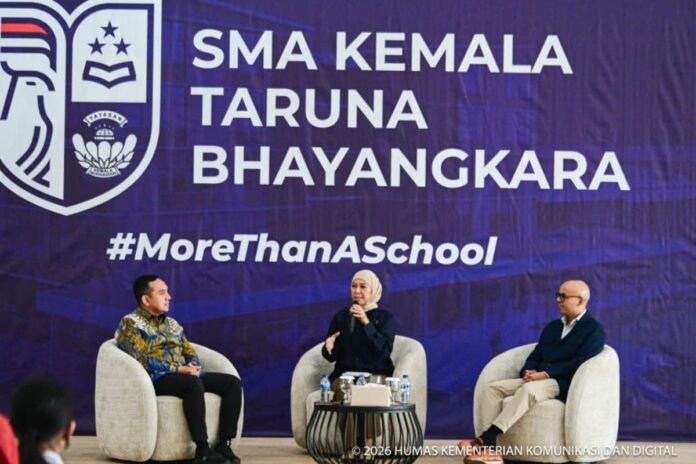 Menkomdigi Meutya Hafid menghadiri Open House SMA Kemala Taruna Bhayangkara