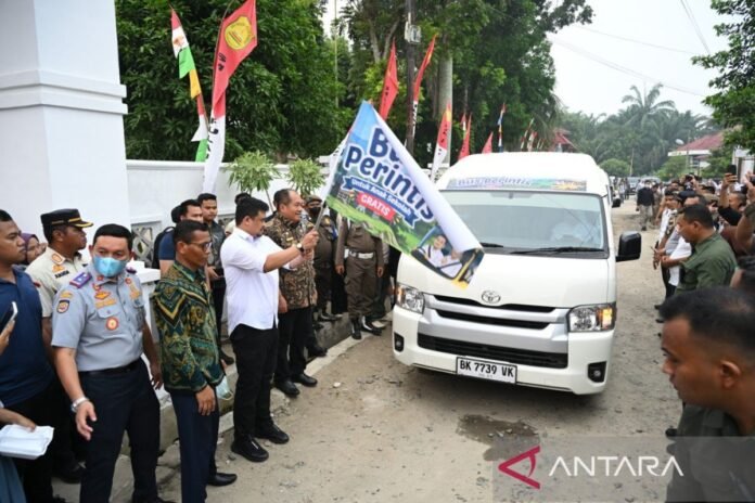 Peluncuran 33 bus perintis gratis untuk pelajar di Sumatera Utara