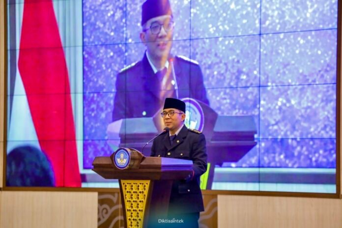 Wisuda 40 rektor perguruan tinggi swasta peserta AERLA Angkatan I